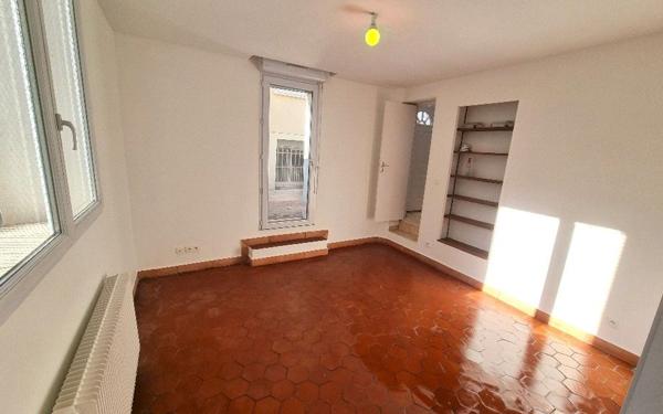 Maison à vendre    5 pièces • 104,54 m2 Ivry-sur-Seine