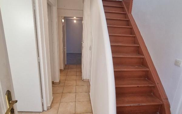 Maison à vendre    5 pièces • 104,54 m2 Ivry-sur-Seine