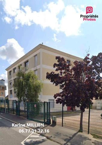 VERNOUILLET 28500 Studio au 1er étage - Place de parking - 44500  HAI