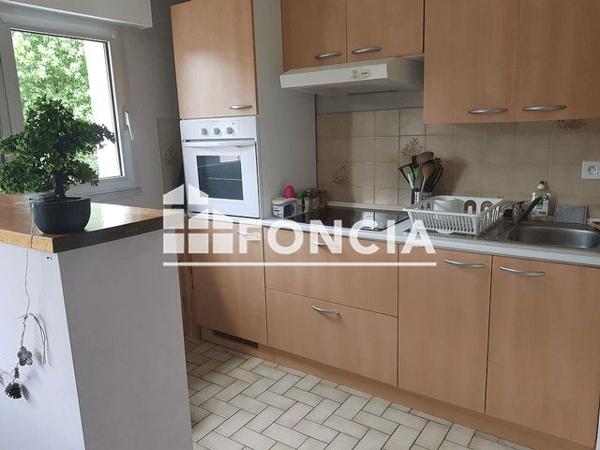 Location Appartement 2 pièces 38.09 m² - 58 RUE CHARLES CHASSE Quimper 29000