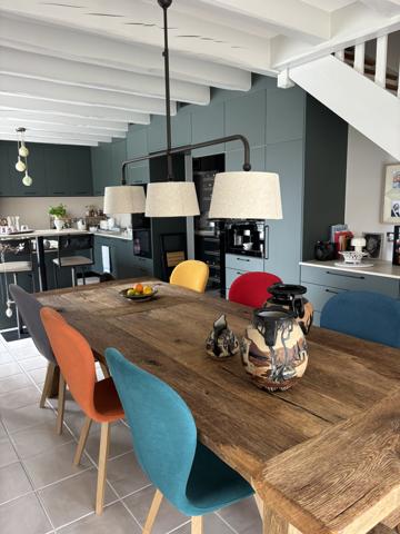 Larressore (64480) CAMBO LES BAINS - MAISON RENOVEE PISCINE VUE MONTAGNES