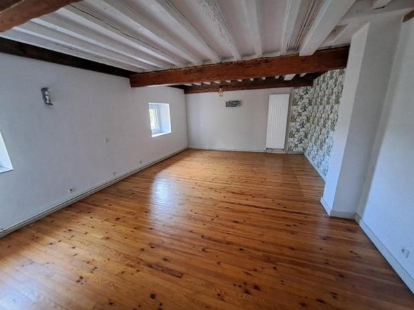 Duplex /Triplex  222m² TULLINS ( 38210 )