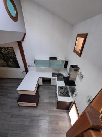 Duplex /Triplex  222m² TULLINS ( 38210 )