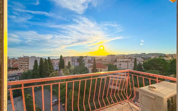Appartement à vendre    2 pièces • 54,55 m2 Cagnes-sur-Mer