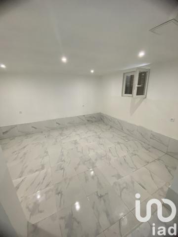 House for sale 5 rooms 94 m² Villeparisis