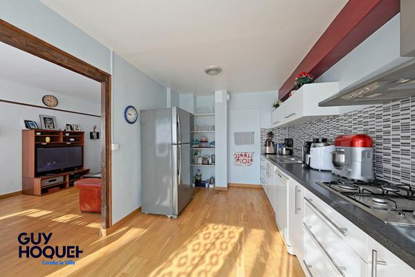 Appartement Combs La Ville , 4 chambres , 87m²