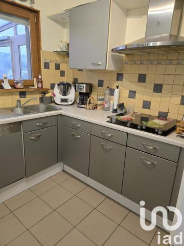 Pavillon 5 pièces de 125 m² à Châtillon-sur-Marne (51700)