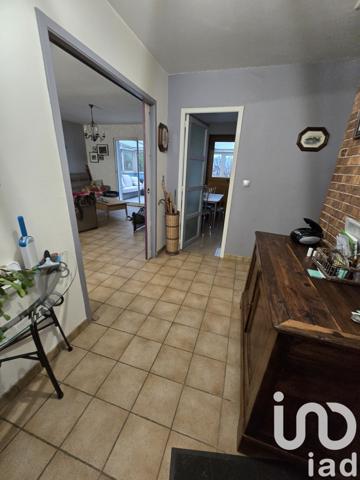 Pavillon 5 pièces de 125 m² à Châtillon-sur-Marne (51700)