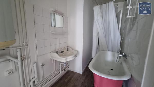 Appartement à louer 2 pièces 54.7m²