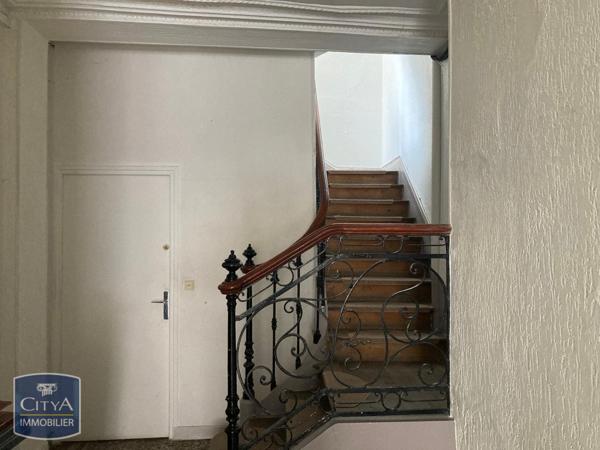 Appartement à louer 2 pièces 54.7m²