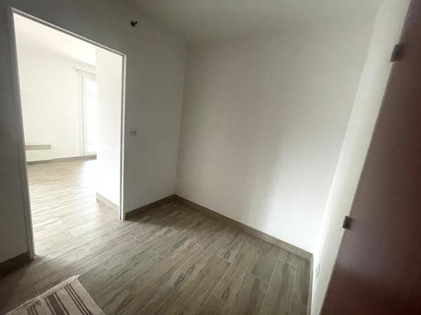 T1 bis de 31.5m2 terrasse et jardin