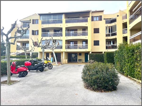 T1 bis de 31.5m2 terrasse et jardin