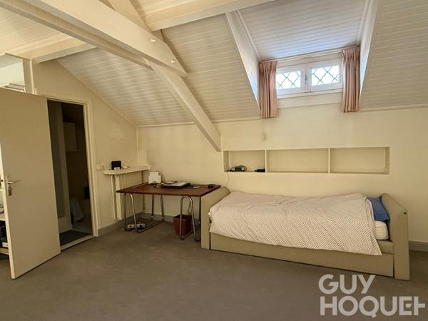 Appartement Duplex Versailles 3 chambres double séjour cathédrale 103 m2