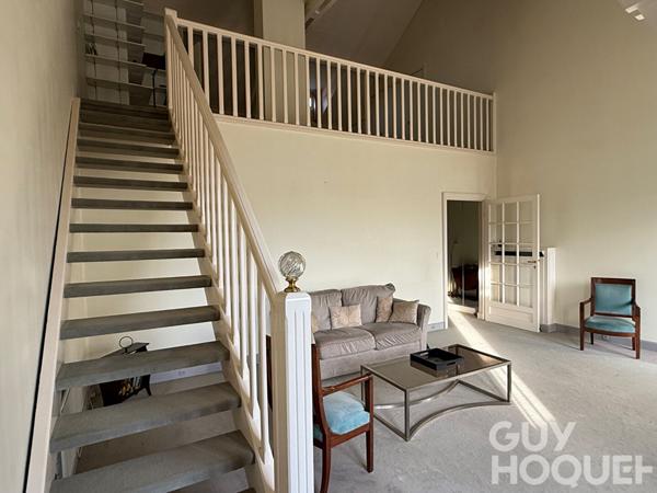 Appartement Duplex Versailles 3 chambres double séjour cathédrale 103 m2