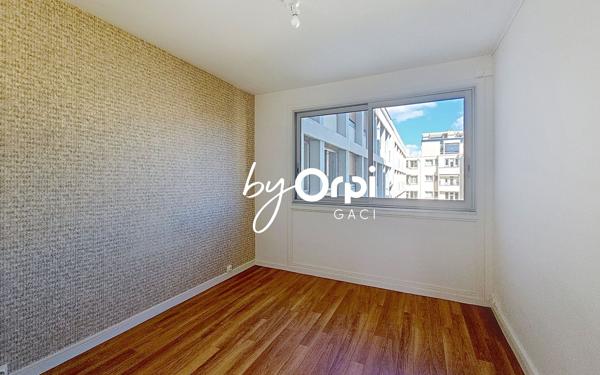 Appartement à vendre    4 pièces • 84,32 m2 Clermont-Ferrand