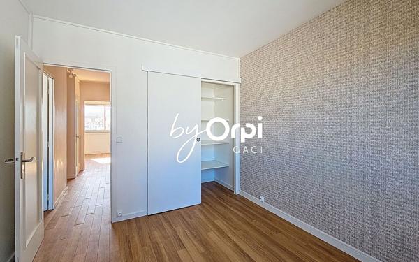 Appartement à vendre    4 pièces • 84,32 m2 Clermont-Ferrand
