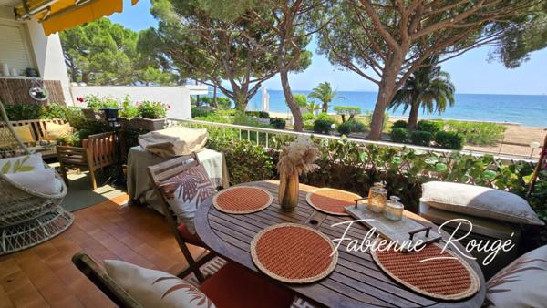 Hyères (Les Salins) - T3 de 62 m², terrasse, vue mer 180°