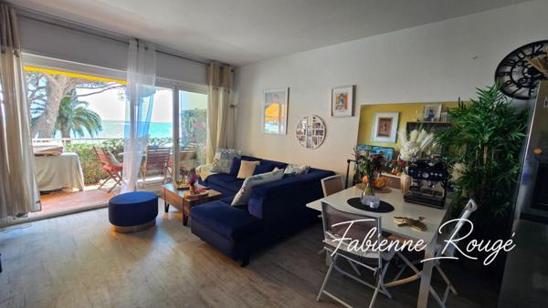 Hyères (Les Salins) - T3 de 62 m², terrasse, vue mer 180°