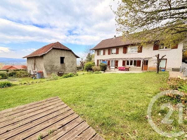 Maison à vendre  8 pièces - 180,10 m2 ST GENIX SUR GUIERS - 73