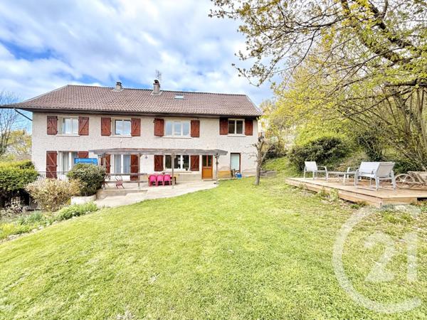 Maison à vendre  8 pièces - 180,10 m2 ST GENIX SUR GUIERS - 73