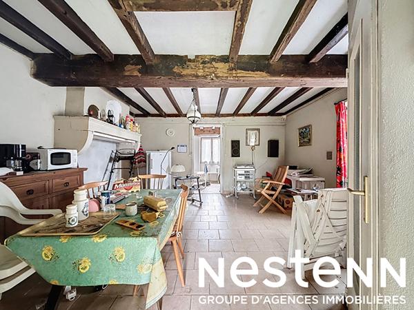 A vendre : Maison à rénover avec dépendance dans un environnement bucolique proche FEILLENS