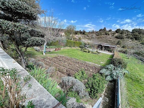 141 m², 4 chambres, piscine et jardin près d’Alès