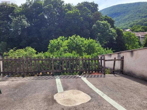 Maison à vendre à Virieu-le-Grand dans l'Ain (01510), ref : 084/861