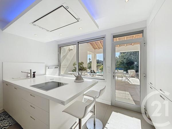 Maison à vendre  9 pièces - 173,04 m2 CHATEAURENARD - 13