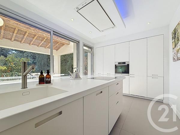 Maison à vendre  9 pièces - 173,04 m2 CHATEAURENARD - 13