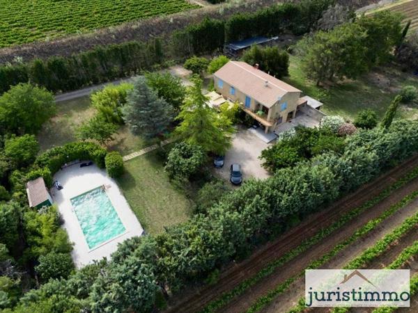 Piolenc (84420) Grande maison familiale 175 m2 sur parcelle 5 000 m2