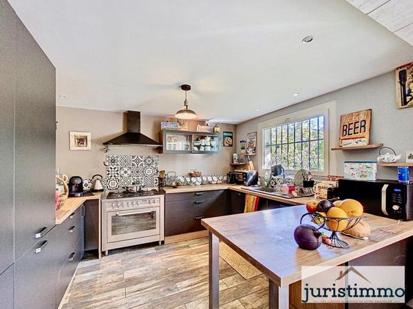 Piolenc (84420) Grande maison familiale 175 m2 sur parcelle 5 000 m2