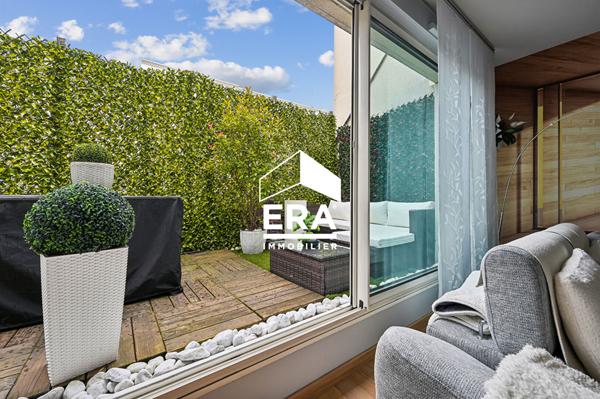 Appartement Suresnes 3 pièce(s) 64.97 m2