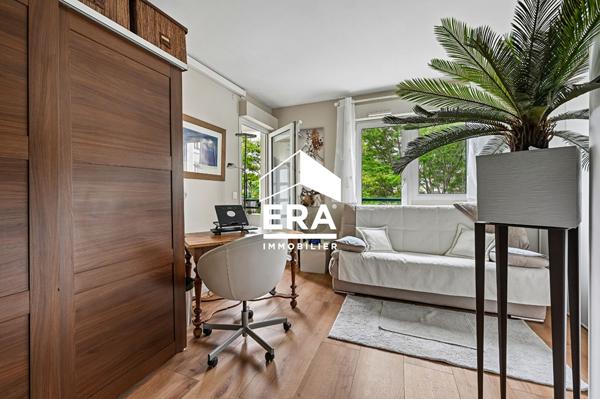 Appartement Suresnes 3 pièce(s) 64.97 m2