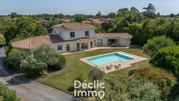 Vente maison Latresne, 260m² 7 pièces 1 030 000€ avec piscine