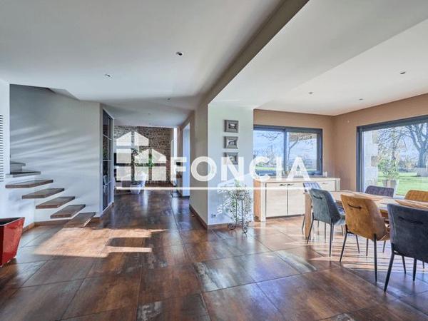 À vendre Maison 8 pièces 425 m² - Villedieu-les-poêles-rouffigny 50800