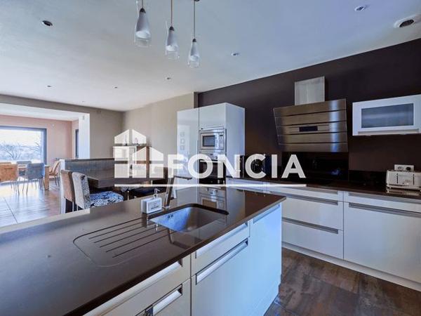 À vendre Maison 8 pièces 425 m² - Villedieu-les-poêles-rouffigny 50800