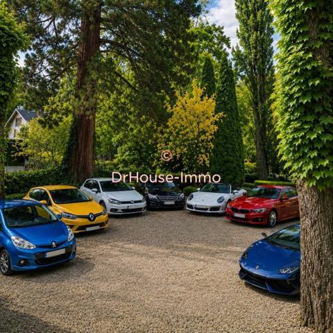 Commerce à vendre 14 pièces de 600 m²