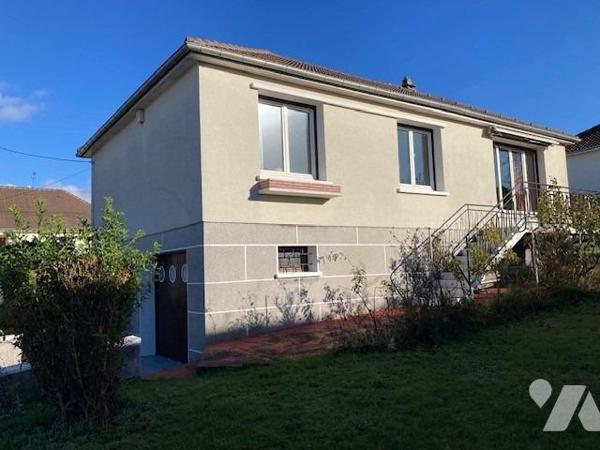 PETIT COURONNE - Maison individuelle (plain-pied surélevé) 2 chbres - 65 m²