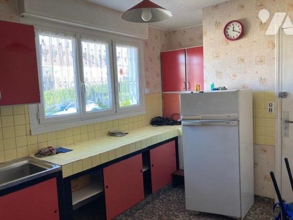 PETIT COURONNE - Maison individuelle (plain-pied surélevé) 2 chbres - 65 m²