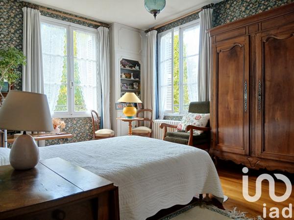 House for sale 8 rooms 207 m² Chinon