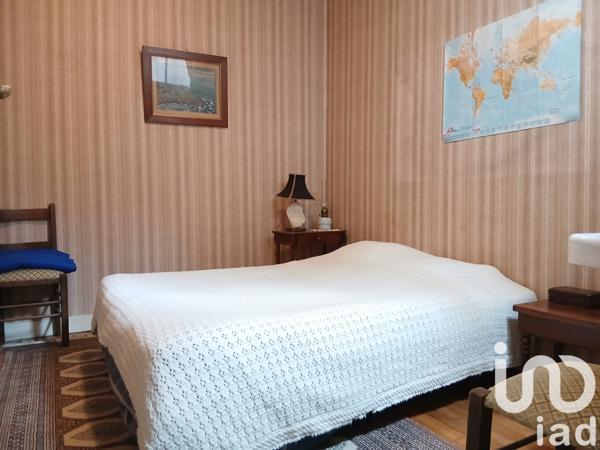 House for sale 8 rooms 207 m² Chinon