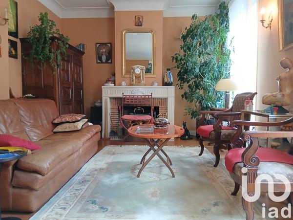 House for sale 8 rooms 207 m² Chinon