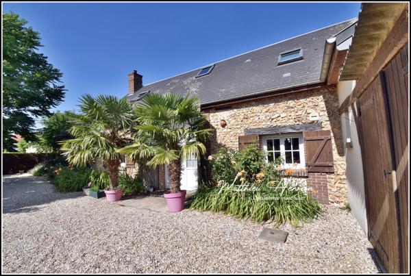 A Guichainville, maison de caractère rénovée avec soin, DPE D