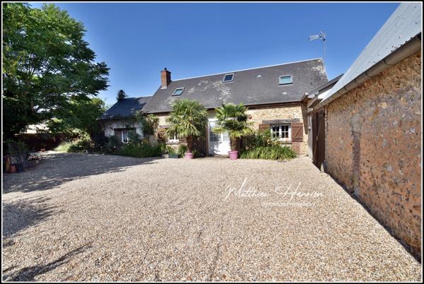 A Guichainville, maison de caractère rénovée avec soin, DPE D