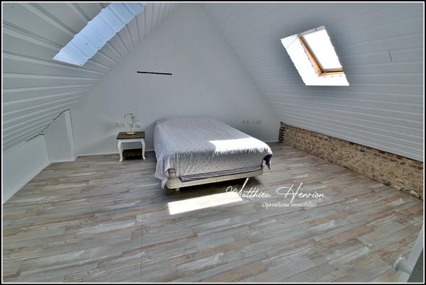 A Guichainville, maison de caractère rénovée avec soin, DPE D