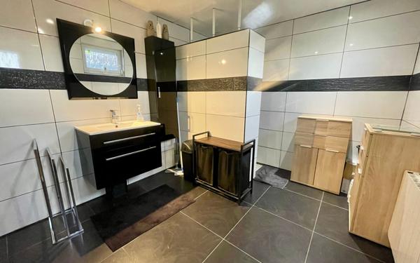 Maison à vendre    5 pièces • 118 m2 Bruay-sur-l'Escaut