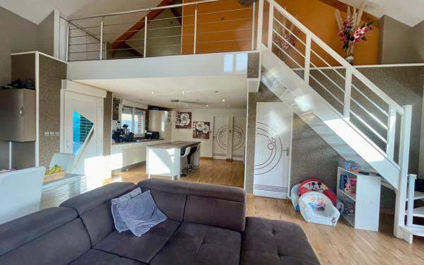 Maison à vendre    5 pièces • 118 m2 Bruay-sur-l'Escaut