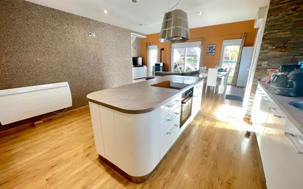 Maison à vendre    5 pièces • 118 m2 Bruay-sur-l'Escaut