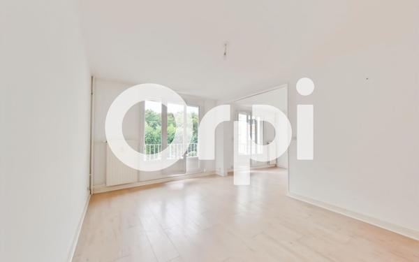 Appartement à vendre    3 pièces • 72,40 m2 Senlis