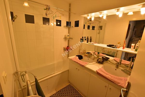 Magnifique T4 lumineux avec terrasse, parking et garage !